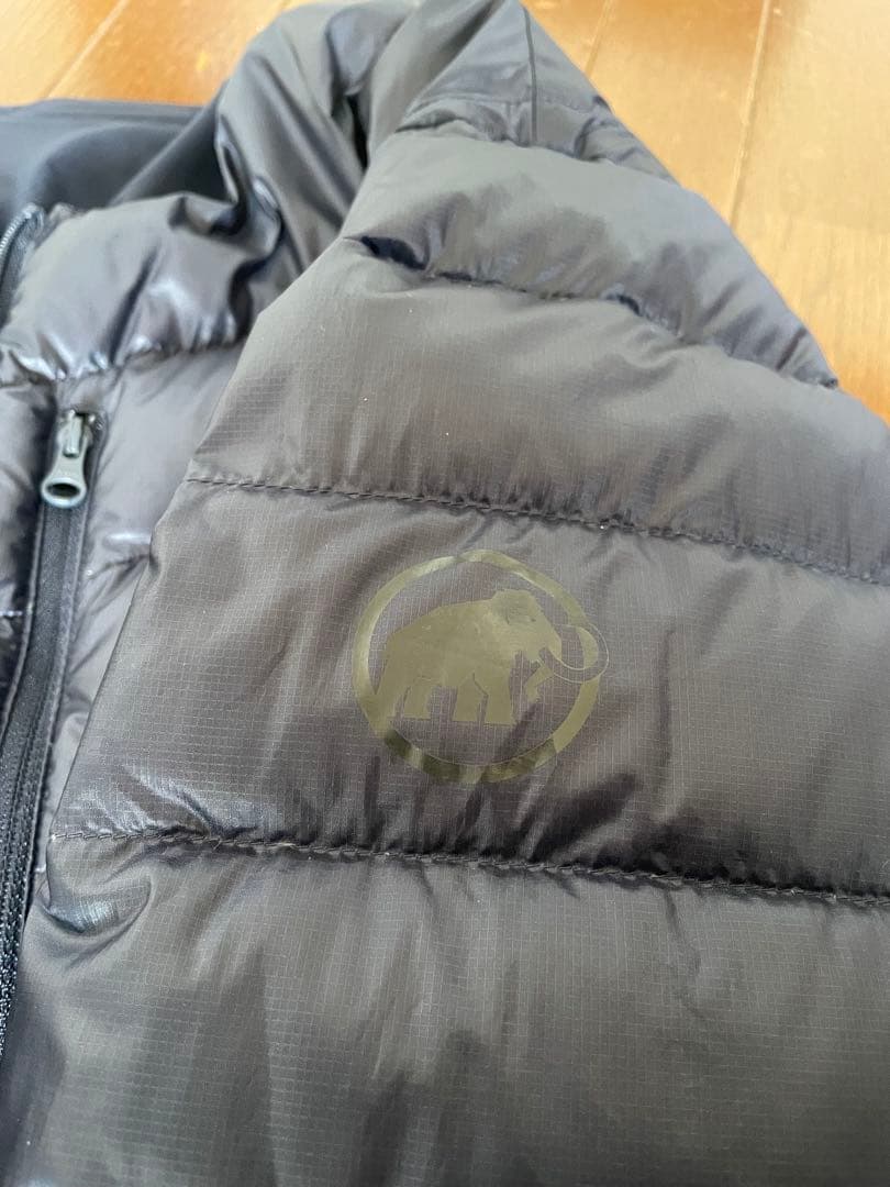 マムート　セオン インサレーション カーディガン アジアンフィットインナーダウン