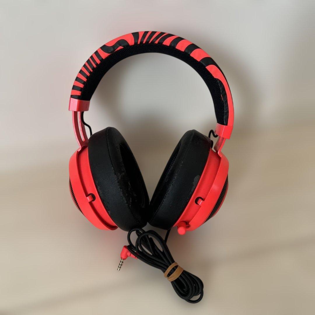 【激レア】Razer Kraken Pro V2 ゲーミングヘッドセット 赤