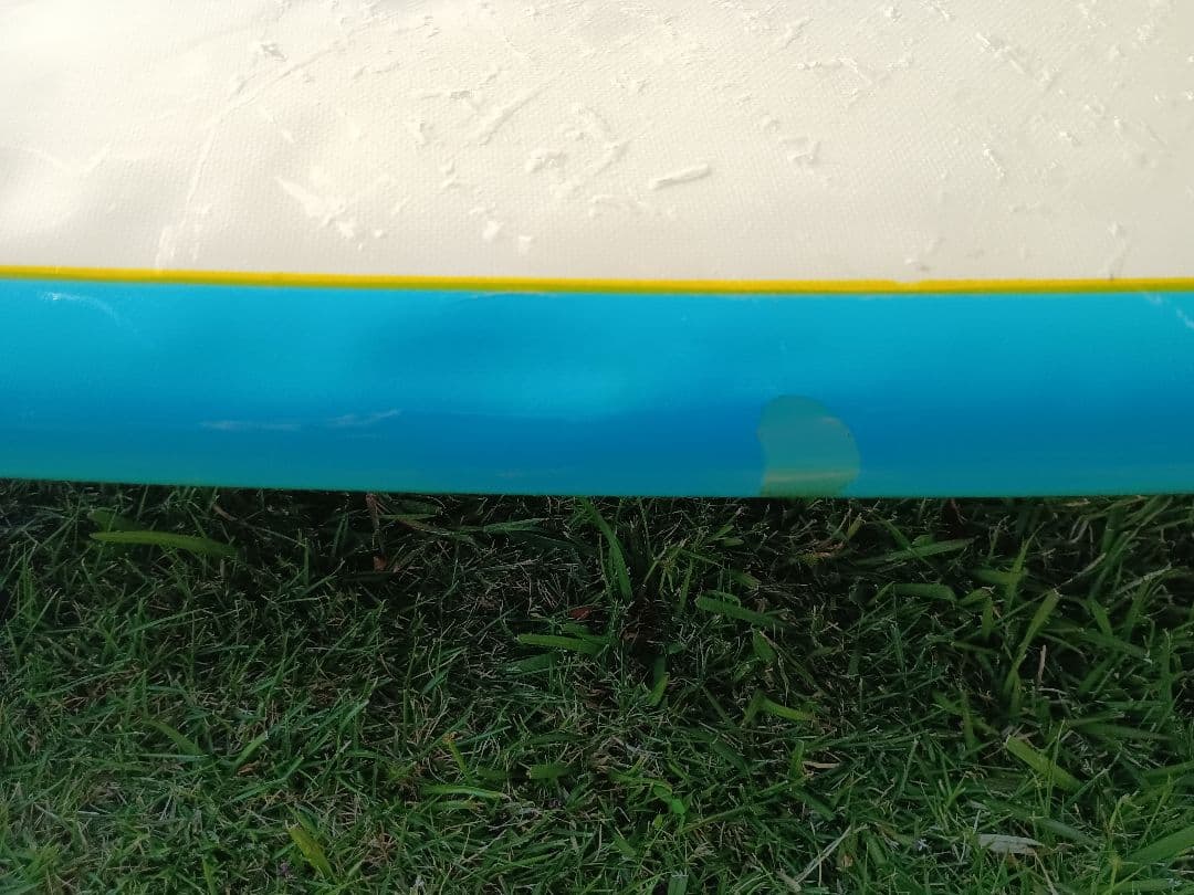 ファンボード エッセンスessenseサーフボード　ミッドレングス6.6フィン