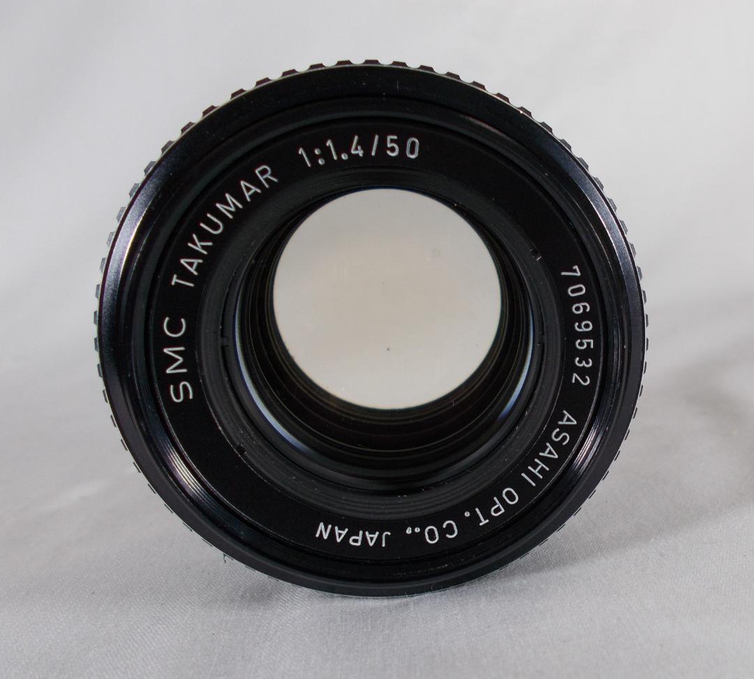 フィルムカメラ 整備済　Pentax SP　+ レンズ f/1.4　P227