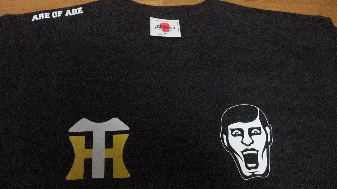 阪神タイガース 優勝記念 XXL punk drunkers 未使用 Tシャツ