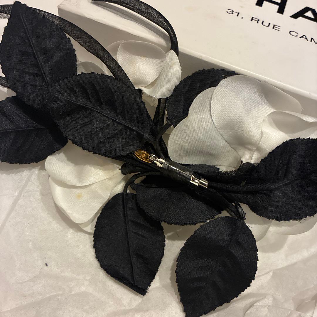 CHANEL カメリアコサージュ ホワイト　レア　正規品