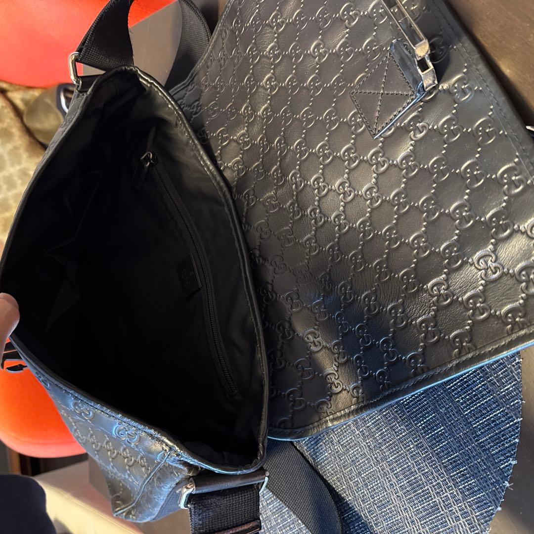 グッチ シマレザー ショルダーバック