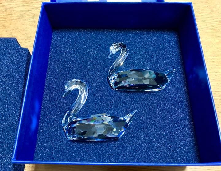 SWAROVSKI スワロフスキー クリスタル 置物 スワンのはばたき