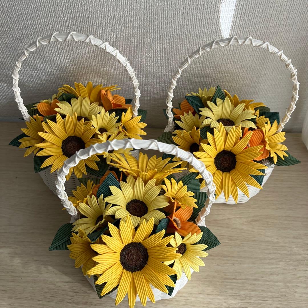 森ママ　ひまわり花かご&ポインセチアかご