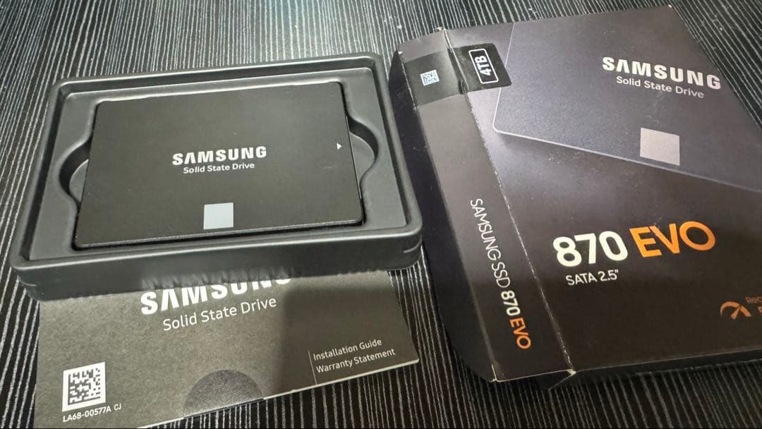 外付けハードディスク・ドライブ Samsung SSD 870 EVO 4TB