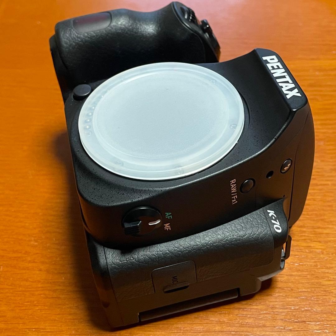 ペンタックス PENTAX K-70 P デジタル一眼レフ ボディキット 極美品