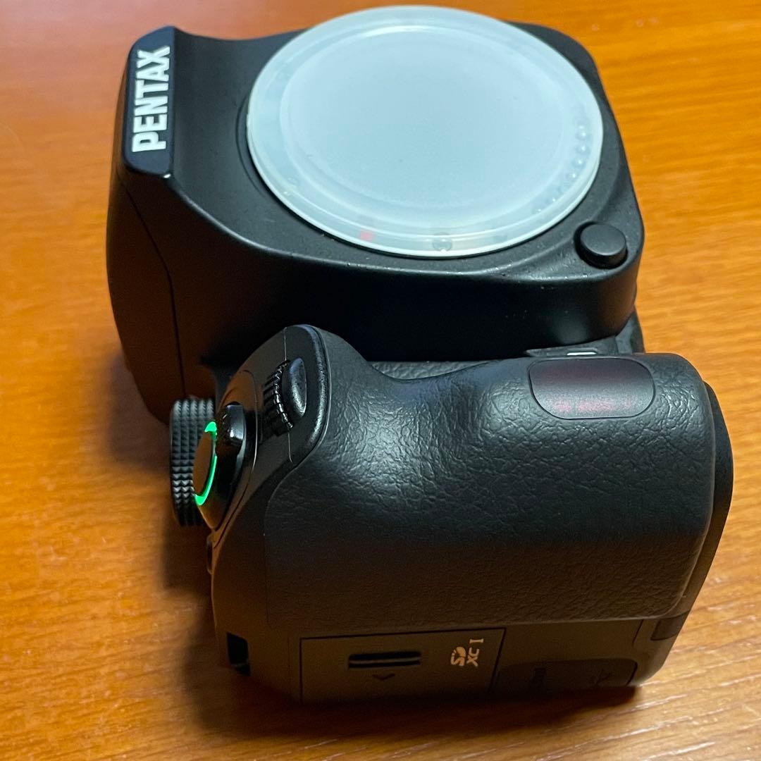 ペンタックス PENTAX K-70 P デジタル一眼レフ ボディキット 極美品