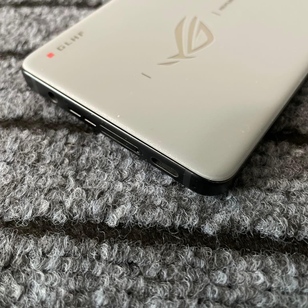 95【早い者勝ち】ROG PHONE8 256GB 国内版 SIMフリー