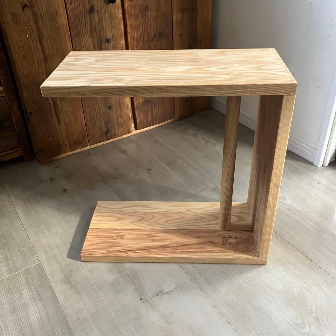 ホワイトアッシュ無垢材　コの字　サイドテーブル　ハンドメイド