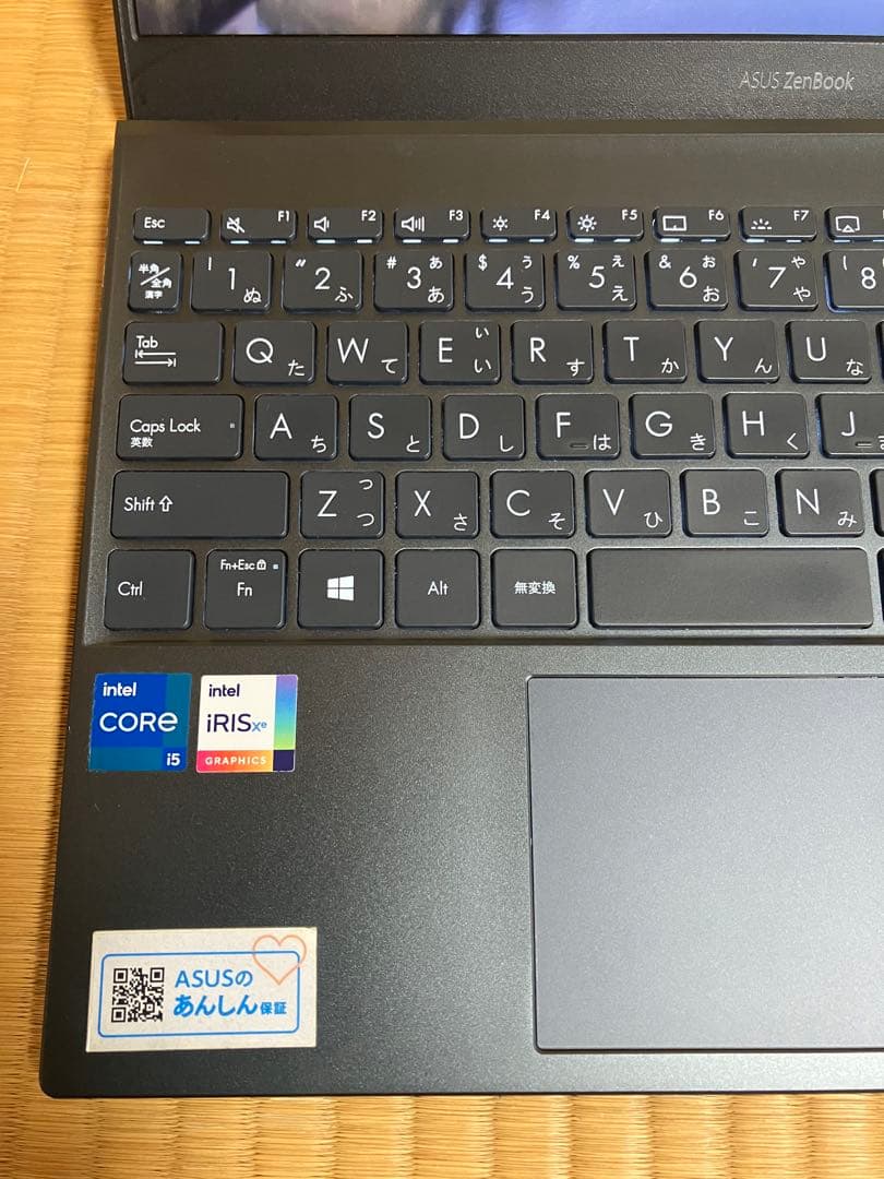 asus zenbook UX325 有機ELパネル　Office付　B.T良好