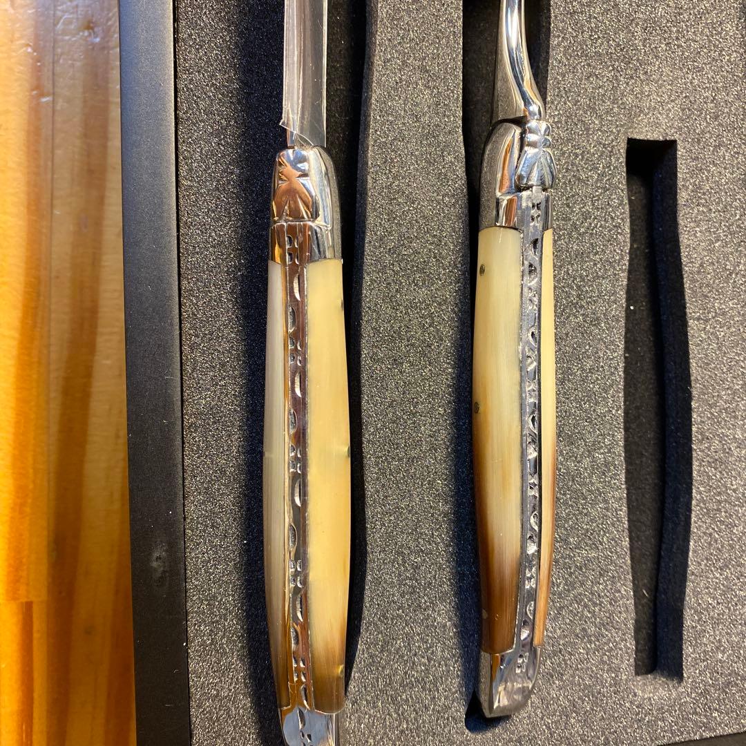 LAGUIOLE en Aubrac バッファローナイフ&フォークペアセット