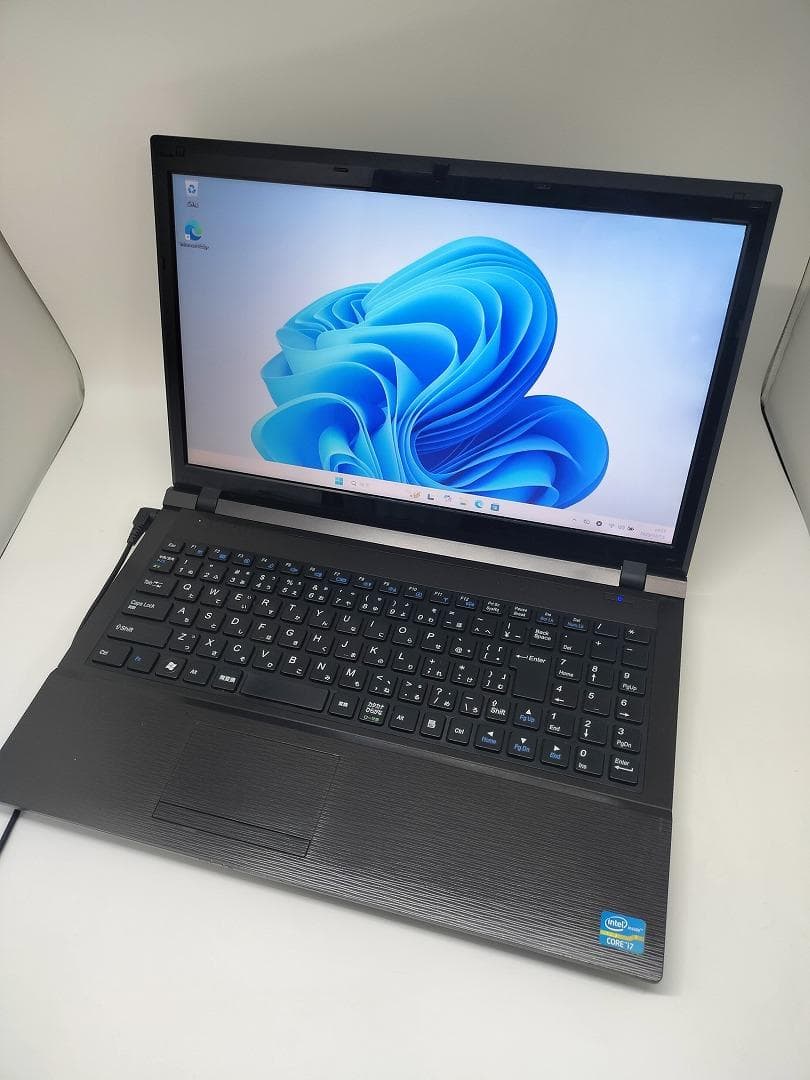 【CLEVO】高性能 Corei7/新品SSD128GB ノートパソコン B6