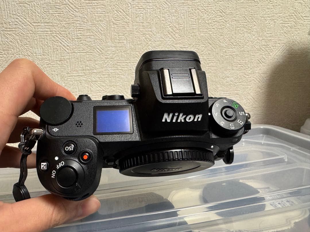 Nikon Z 6 ミラーレス一眼カメラ