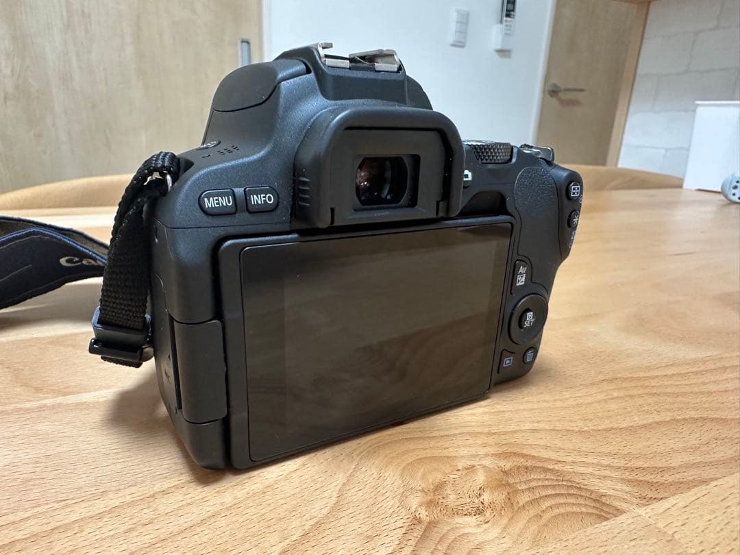 【美品】Canon EOS Kiss X9