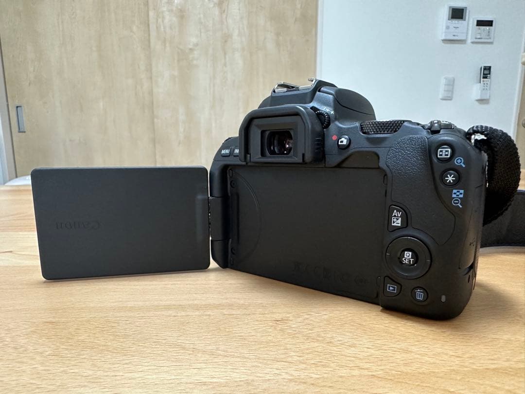 【美品】Canon EOS Kiss X9