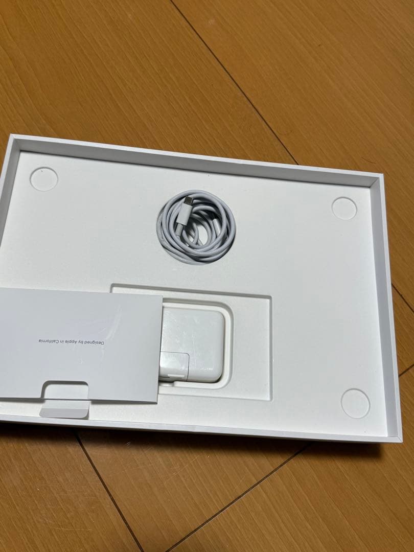 Apple MacBook Air 256GB SSD シルバー