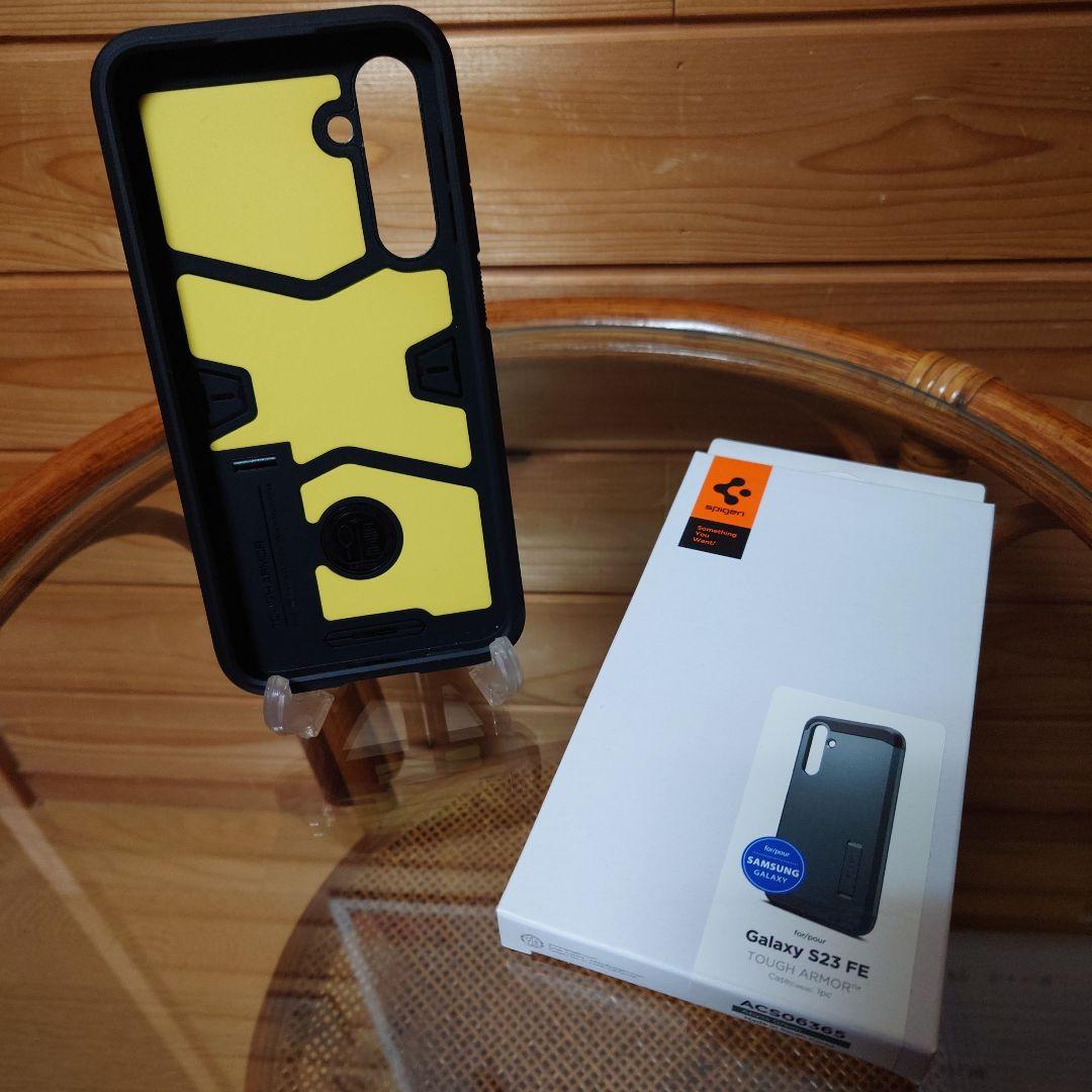 美品 Samsung Galaxy S23 FE 256gb spigenケース