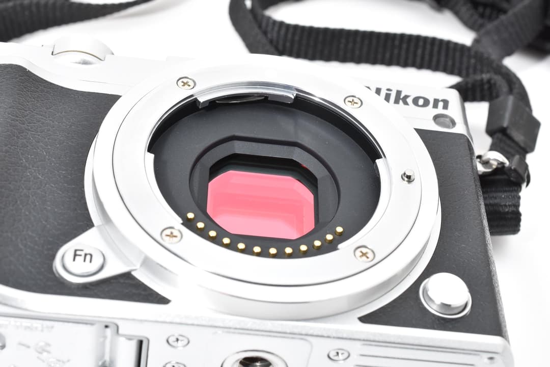 ■美品■ ニコン Nikon1 J5 ミラーレス一眼 #D011