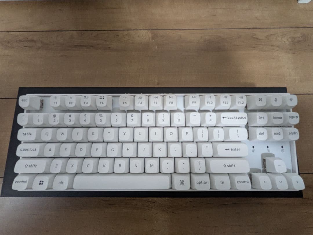 Keychron K8 Pro ホワイトモデル US配列 赤軸