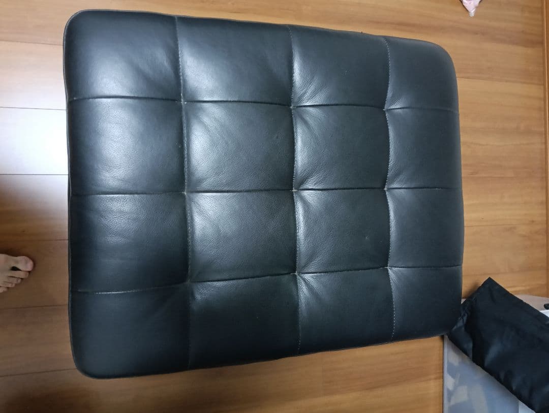 IKEA　　オットマン