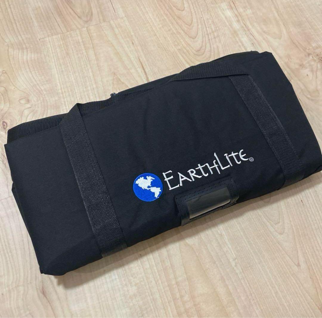 アースライト社Spirit 施術ベッド　（ヘッドレスト&キャリーケース付）