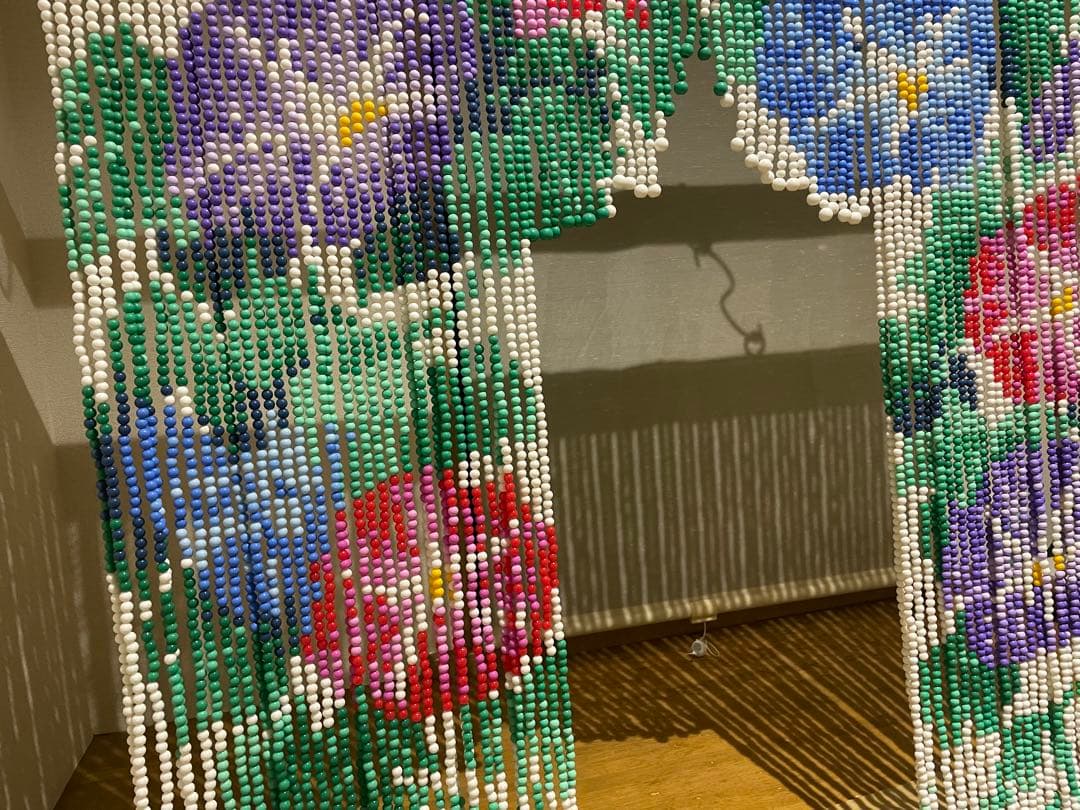 【完成品】　昭和レトロ　珠のれん　ビーズ　花柄