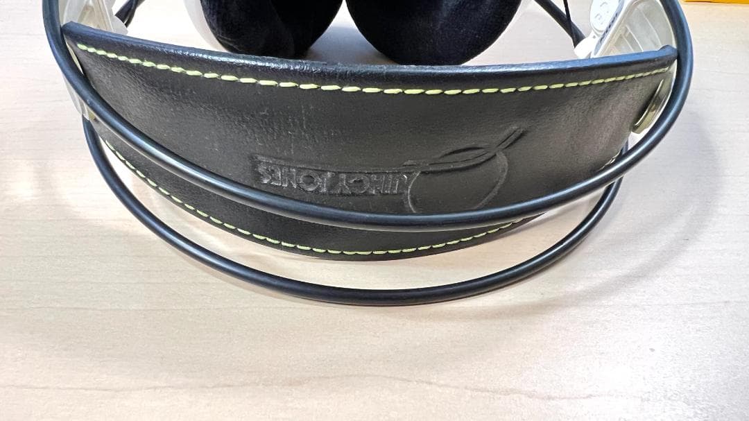 AKG Q701 ヘッドホン ホワイト