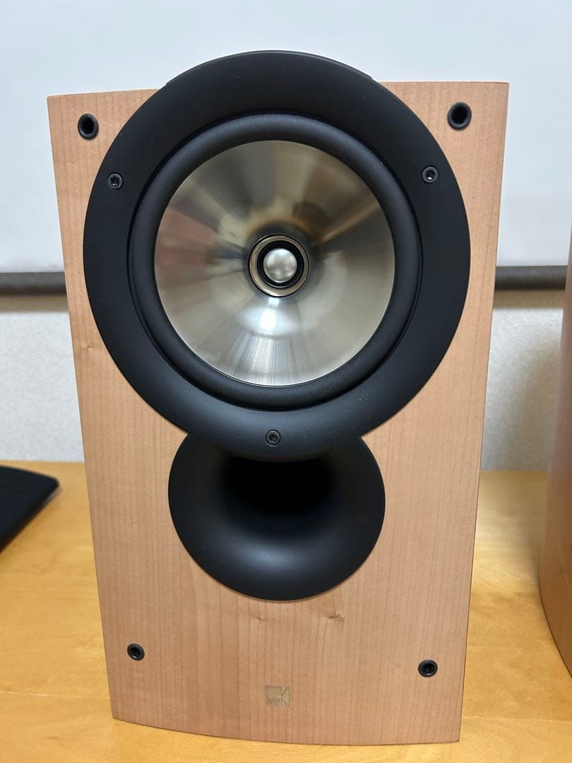 く*ち様 KEF 　IQ3