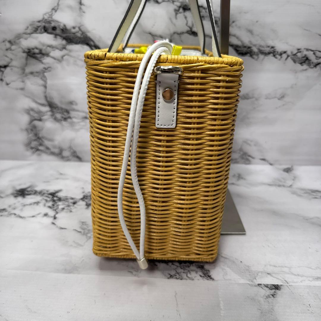 (極美品)大人気、ケイトスペード、カゴバッグ、2wayタイプ、人気色、高級感有