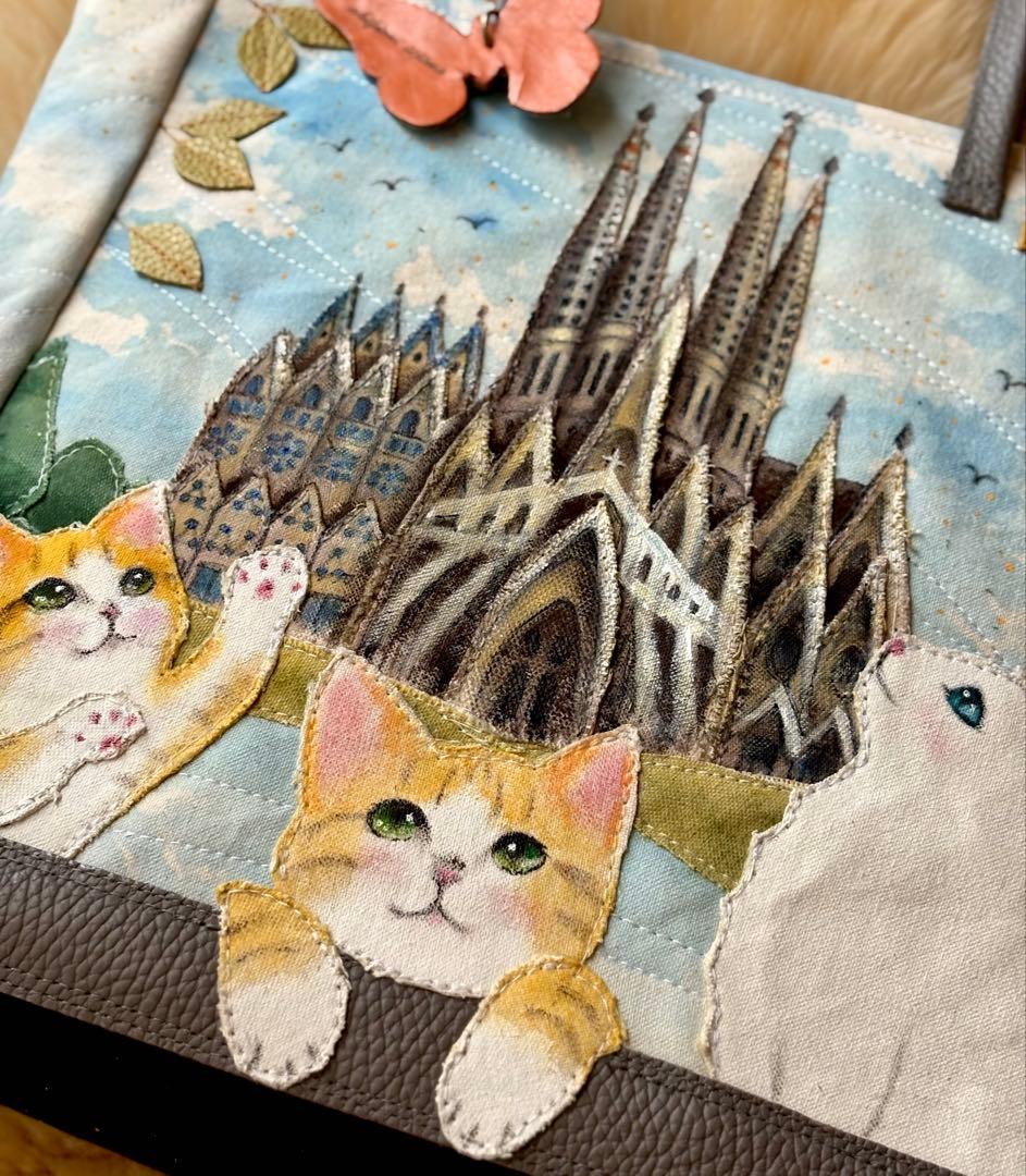 かおり様オーダー　\"サグラダ・ファミリアとニャンズ\"