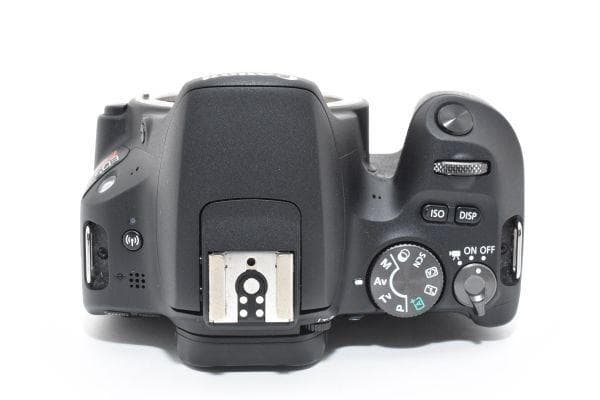 【美品】キャノン Canon EOS Kiss X9 ボディ　一眼レフカメラ