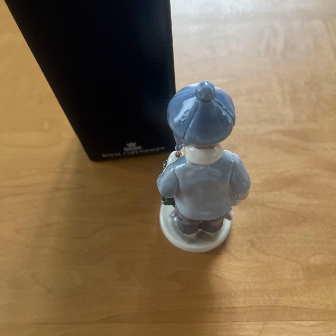 【希少・美品】ロイヤルコペンハーゲン　子供 クリスマス　陶器 置物