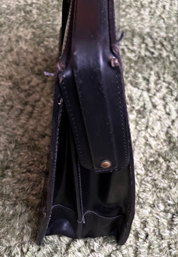 トレーディングポスト　ダレスバッグ（グレンロイヤルGLEN ）※鍵付き