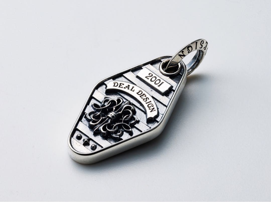 Argent Gleam アージェントグリームキーリング