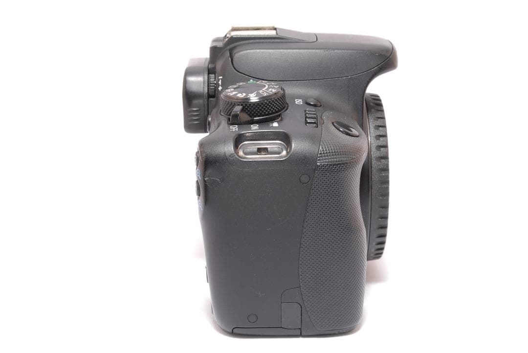 ✨軽量　すぐに始めれる　Canon Kiss X7標準レンズセット