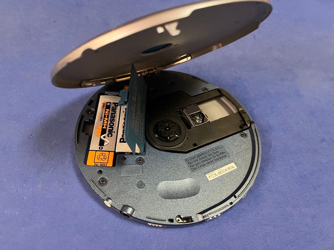 パナソニック ポータブルCDプレーヤー　SL-CT710