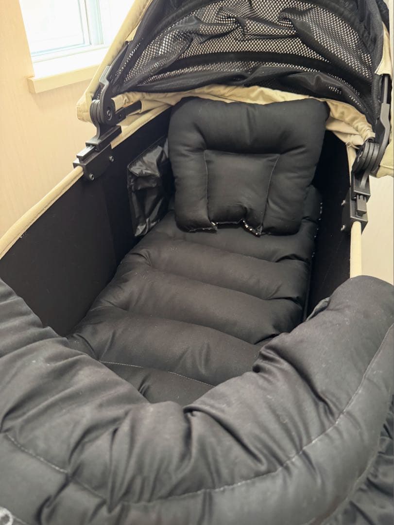 ３点セット　コンフォーター　あごのせ　シートクッション　ピロ　あごおき