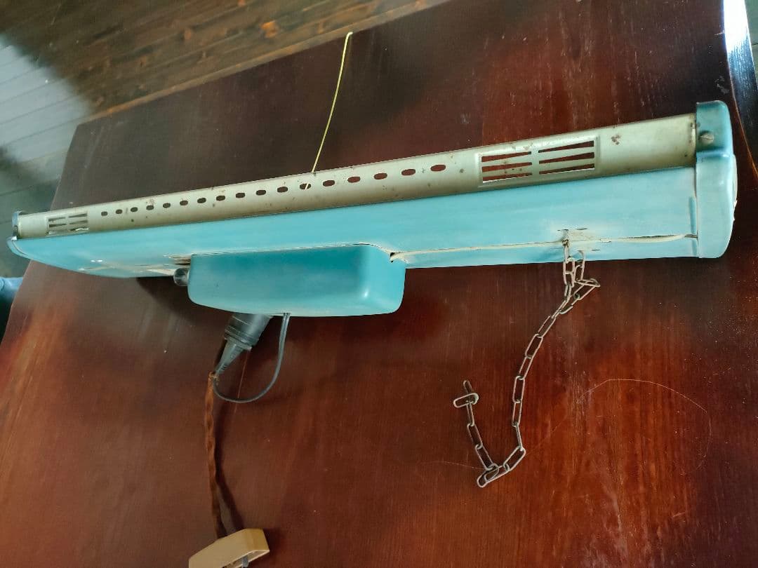 昭和レトロな吊り下げ蛍光灯　松下電器スーパーブライト　ナショナル　レア品