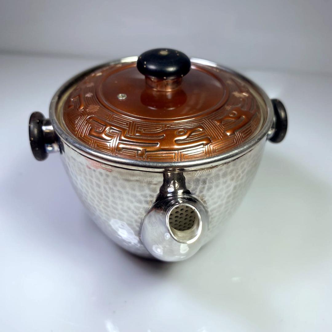 純銀製 槌目 竜彫緋銅銀蓋 木摘 木取手 急須 煎茶道具 長さ約9cm