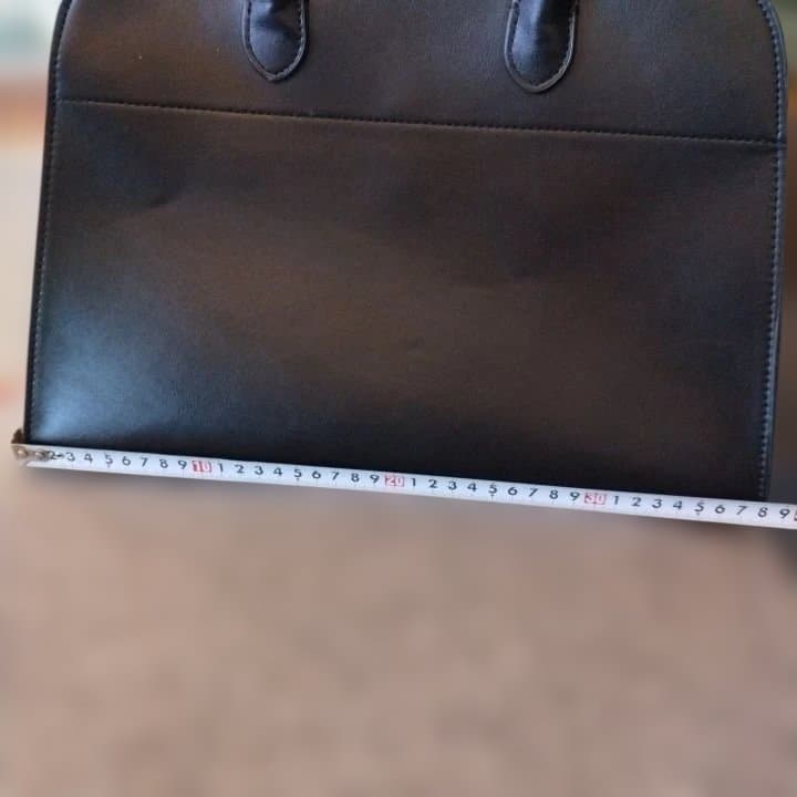 THE ROW 風 黒 ハンドバッグ