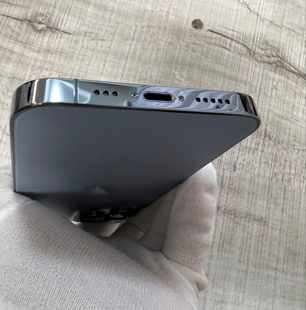 iPhone 13 Pro 256GB 極美品　バッテリー100%