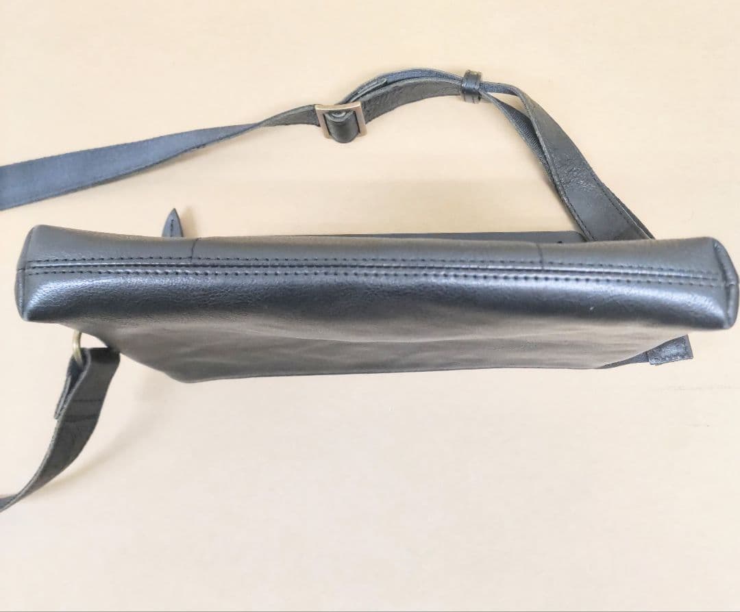 Japan Made屋 Takuzoooo レザー ボディーバック ラージ 大