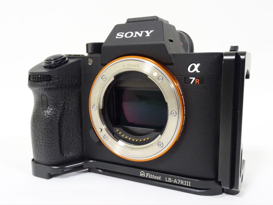 美品 ◆元箱付き◆ SONY α7R III ILCE-7RM3 フレーム付き