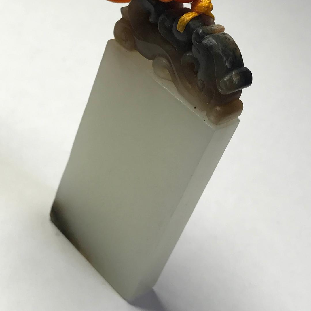 和田白玉(ホータンはくぎょく) 観音牌子