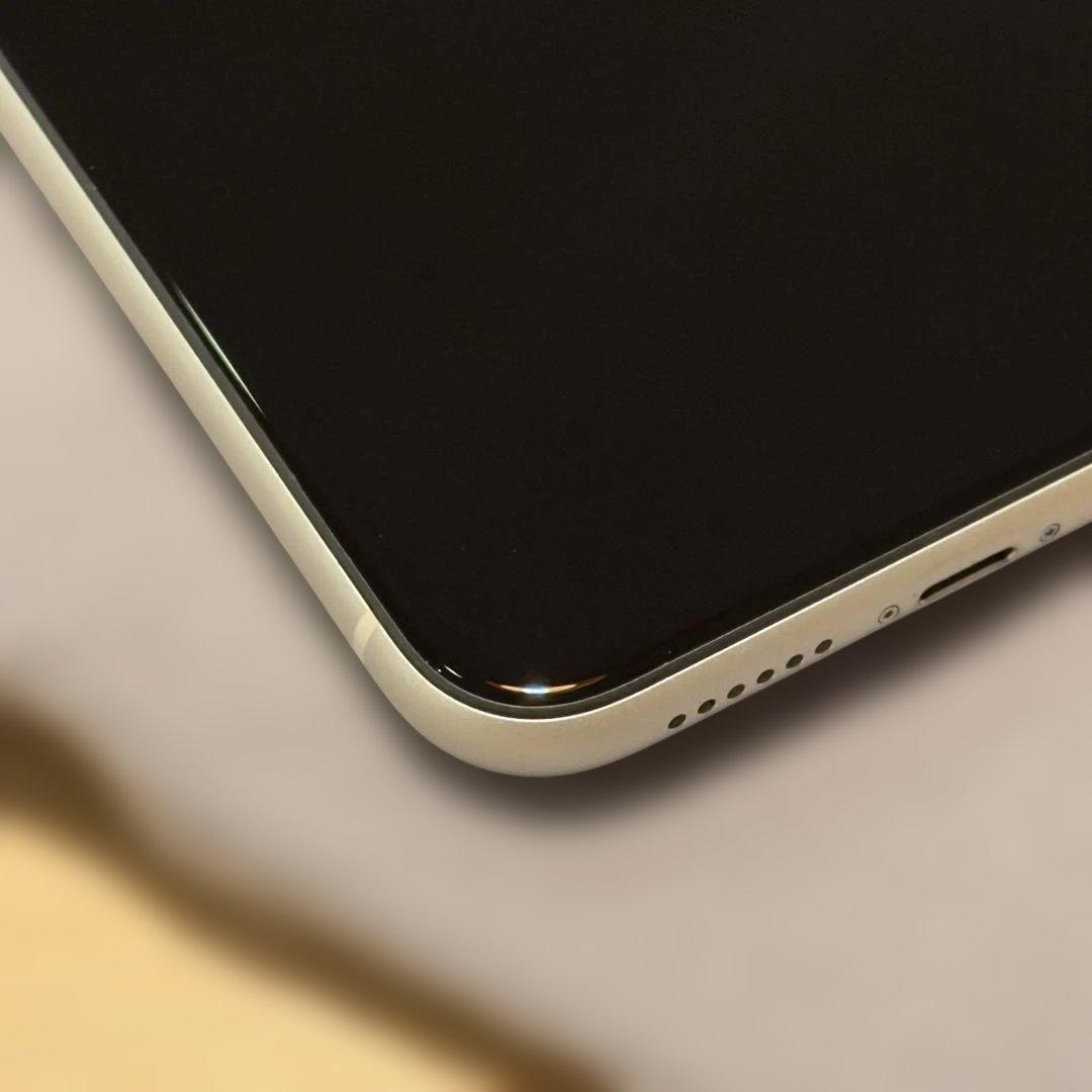 美品 iPhone 11 ホワイト 128GB