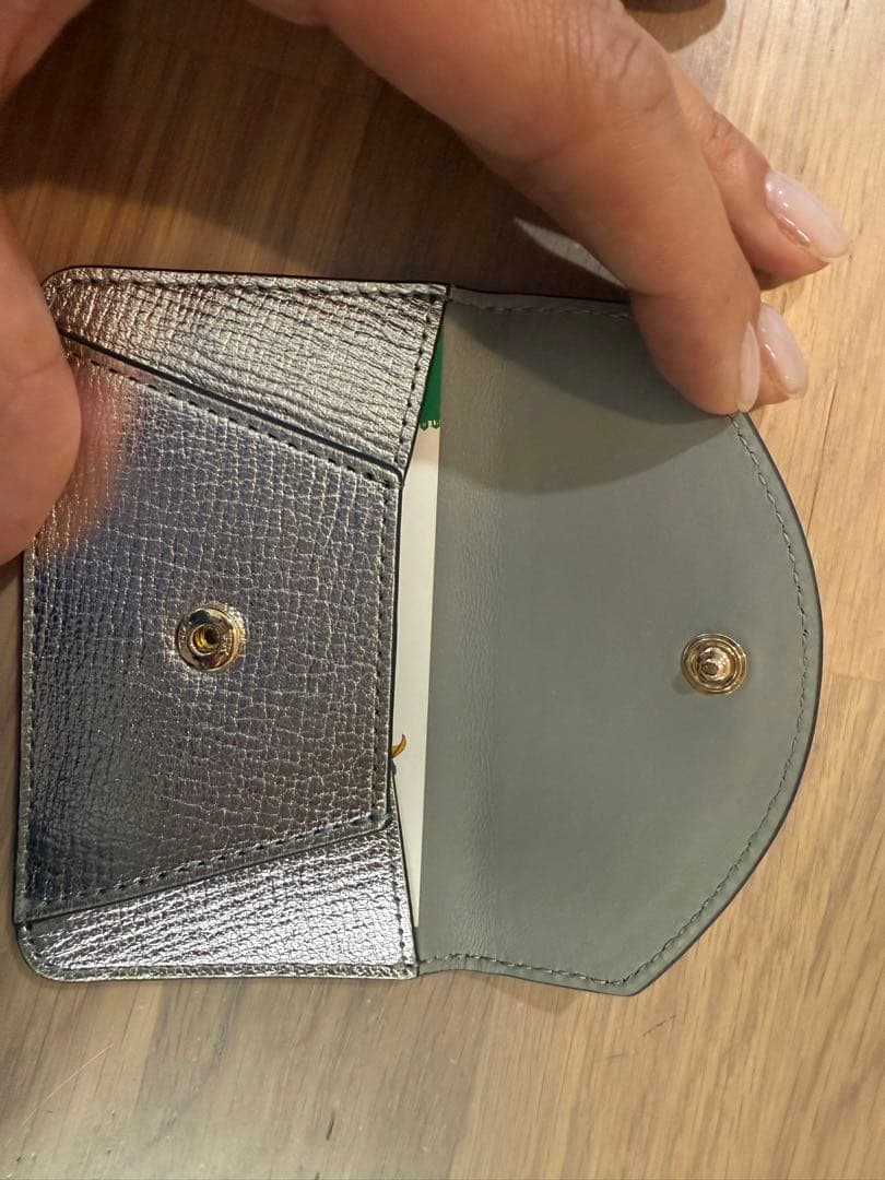 新品ANYAHINDMARCH スマホカードケース シルバー