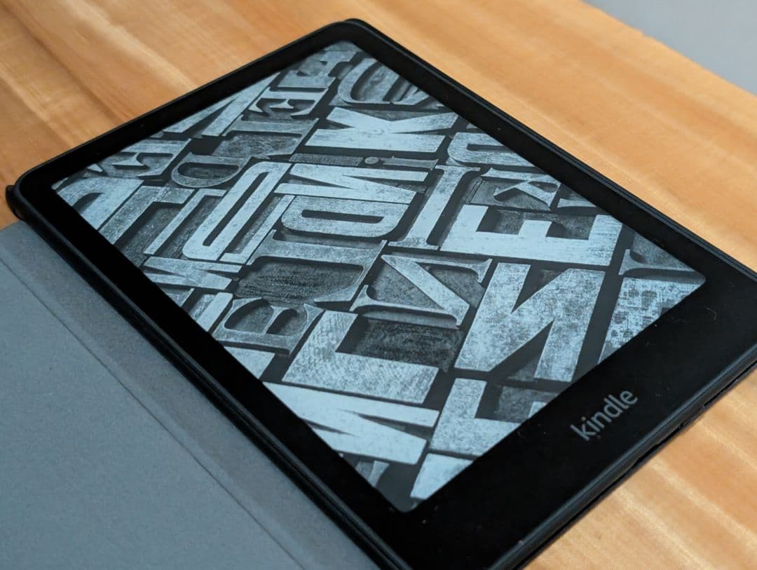 Kindle Paperwhite 第12世代 レザーカバー　電子書籍リーダー