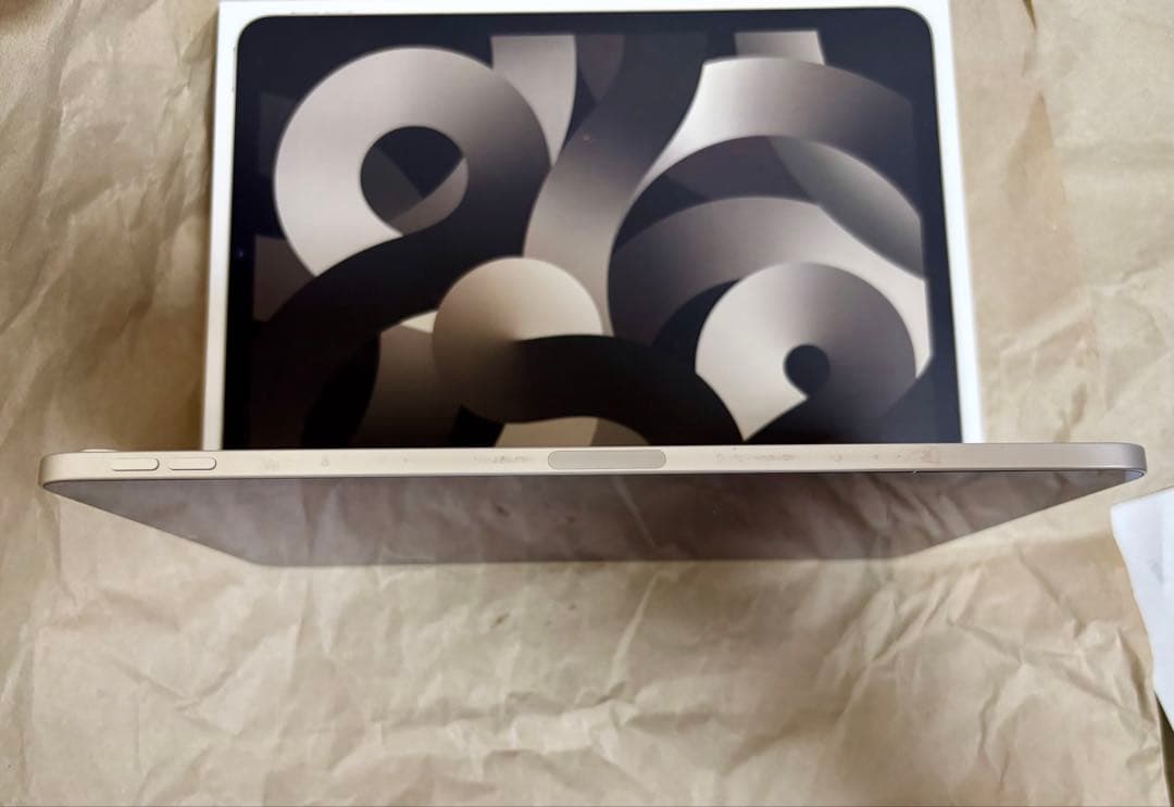 iPad Air 第5世代 WiFi 64GB スターライト