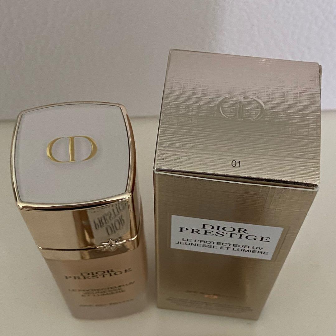 DIOR プレステージ ホワイト ル プロテクターUVルミエール BB 01